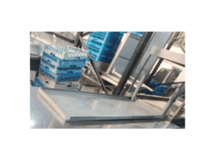 OUTLET TABLE 700MM