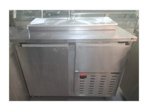 1.5 DOOR STAINLESS STEEL PIZZA TOP UNDERBAR FRIDGE
