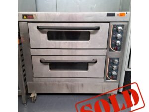 DECK OVEN - 4 TRAY